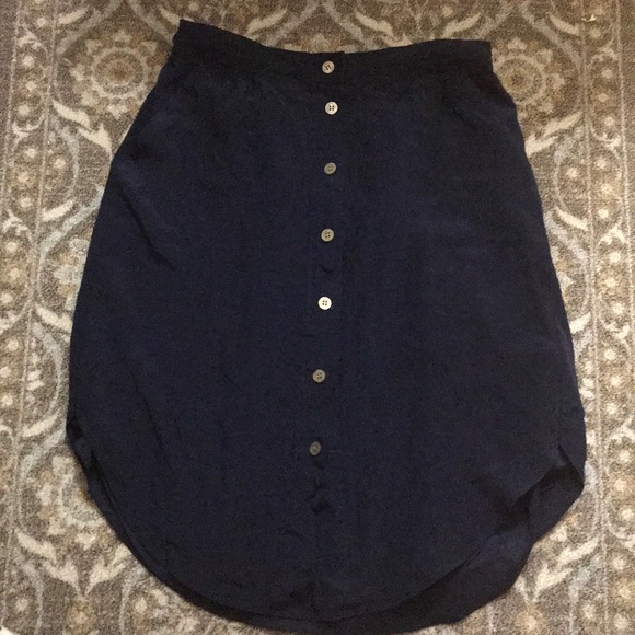 Madewell Dresses & Skirts - Madewell silk skirt